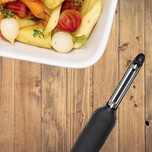 Swivel Vegetable Peeler by OXO Good Grips